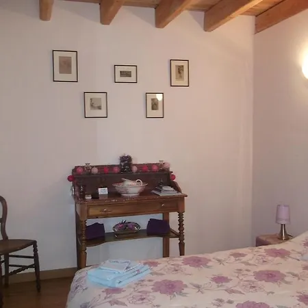 招待所 Chambres Hotes