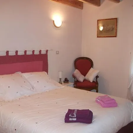 Chambres Hotes Πανσιόν